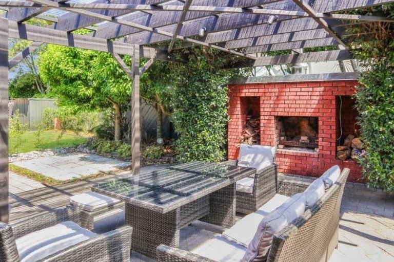 Photo of property in 5 Longwood Place, Harrowfield, Hamilton, 3210