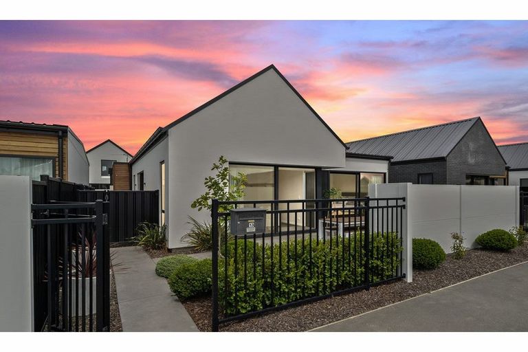 Photo of property in 13 Horoeka Street, Avonhead, Christchurch, 8042