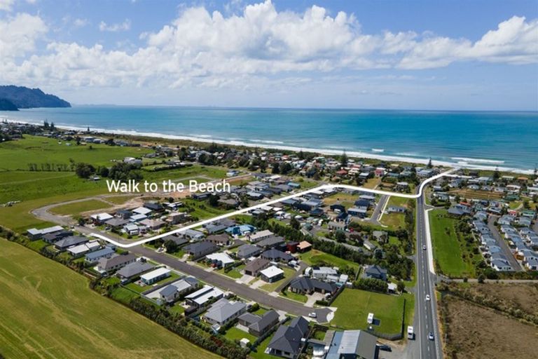 Photo of property in 31 Reel Road, Waihi Beach, 3611
