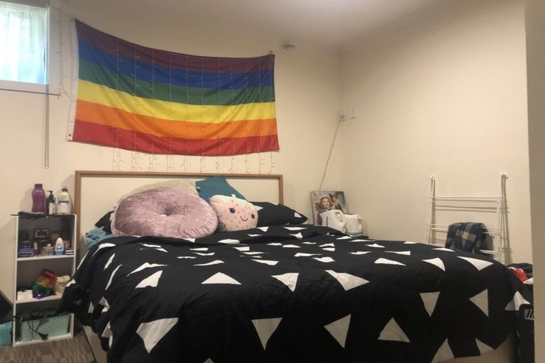 Photo of property in 5 Queen Street, Brighton, Dunedin, 9035