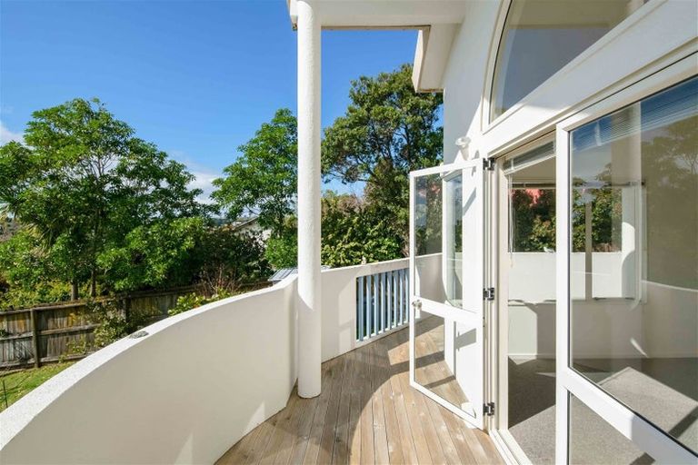 Photo of property in 8 Charlotte Street, Stanmore Bay, Whangaparaoa, 0932