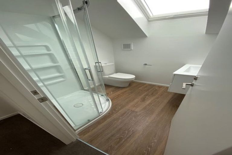 Photo of property in 1/23 Hills Road, Edgeware, Christchurch, 8013