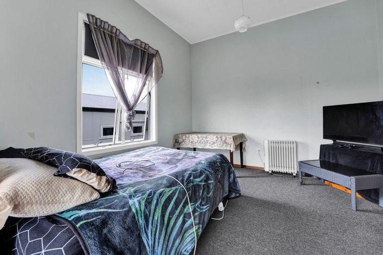 Photo of property in 49 Bedford Street, Patea, 4520