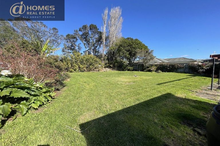 Photo of property in 10 Manuka Street, Orewa, 0931