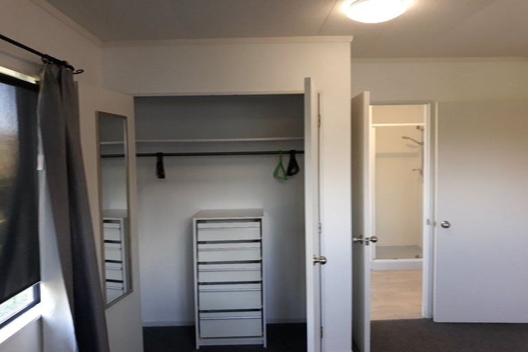 Photo of property in 71 Poplar Grove, Whalers Gate, New Plymouth, 4310