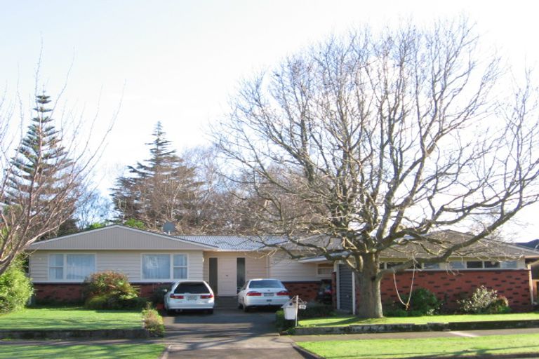 Photo of property in 33 Long Melford Road, Awapuni, Palmerston North, 4412