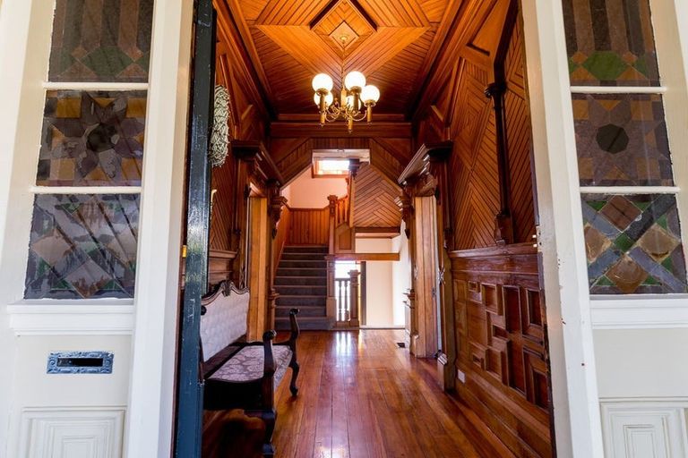 Photo of property in Elgin House, 31 Elgin Road, Mornington, Dunedin, 9011