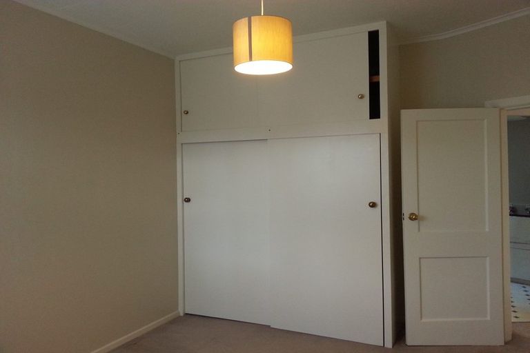 Photo of property in 317 Muritai Road, Eastbourne, Lower Hutt, 5013