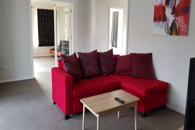 Photo of property in 15 Powell Crescent, Ilam, Christchurch, 8041