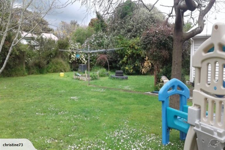 Photo of property in 32 Atmore Avenue, Otaki, 5512