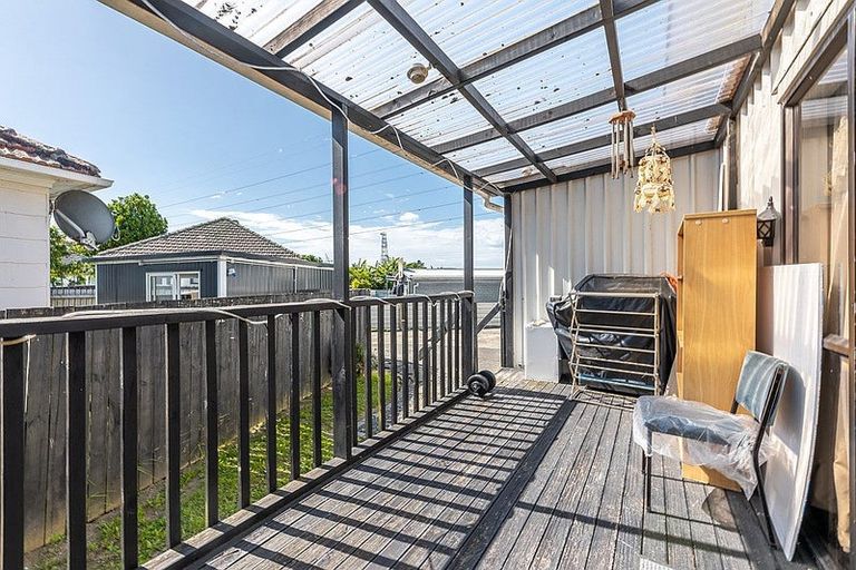 Photo of property in 32a Waipapa Crescent, Otara, Auckland, 2023