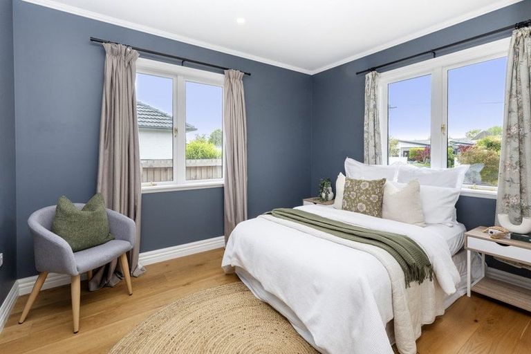 Photo of property in 6a Karo Place, Ilam, Christchurch, 8041