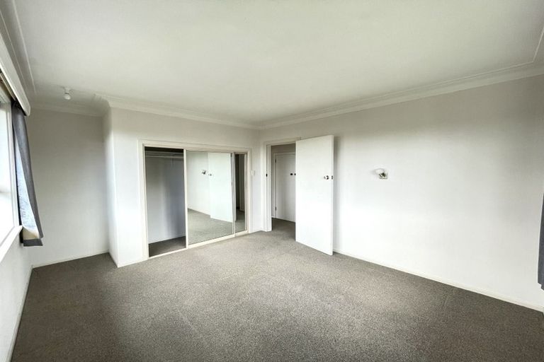 Photo of property in 10 Fenton Terrace, Cockle Bay, Auckland, 2014