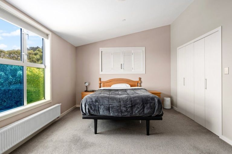 Photo of property in 14 Highgrove, Saint Clair, Dunedin, 9012