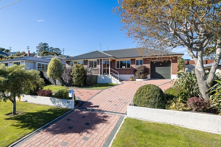 Photo of property in 398 Pine Hill Road, Pine Hill, Dunedin, 9010