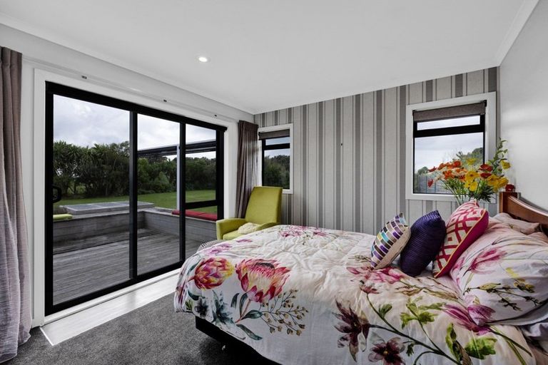 Photo of property in 164 Brown Road, Brixton, Waitara, 4382