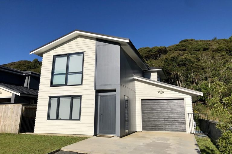 Photo of property in 86 Meremere Street, Wainuiomata, Lower Hutt, 5014