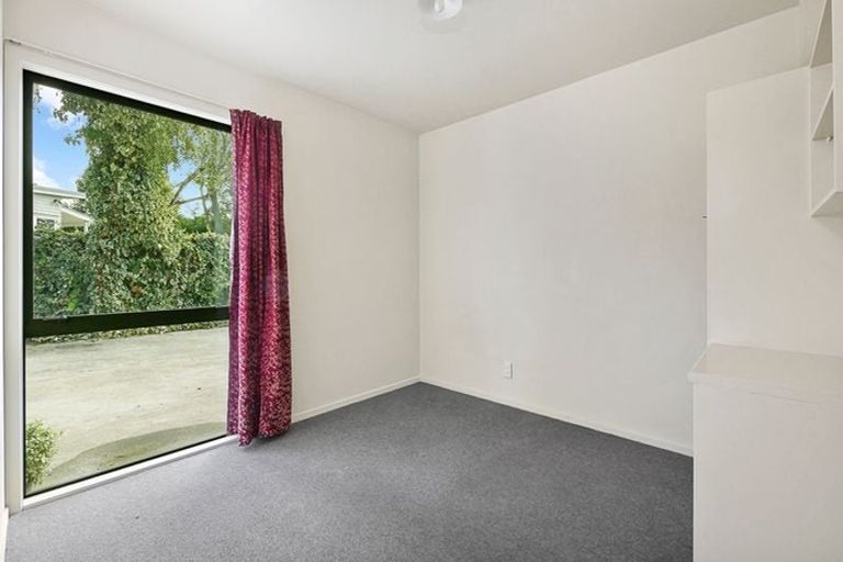 Photo of property in 9 Tonga Place, Riccarton, Christchurch, 8041