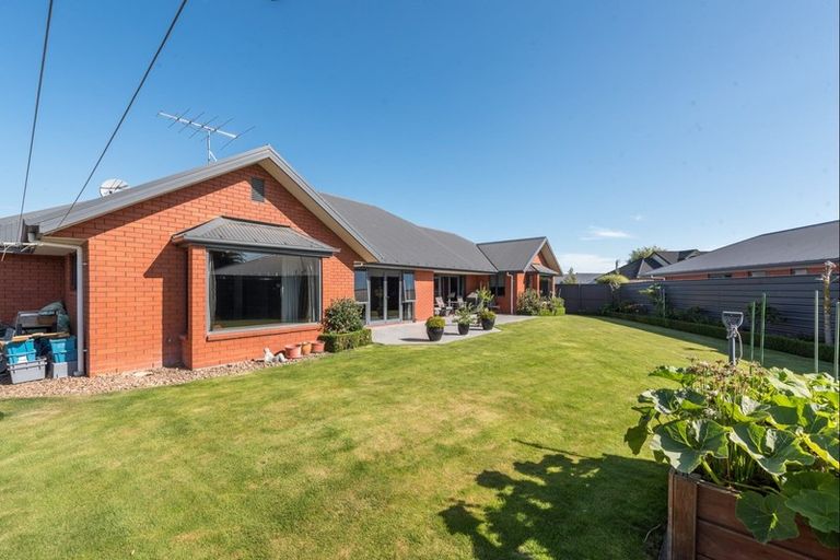 Photo of property in 18 Millibrook Place, Tinwald, Ashburton, 7700