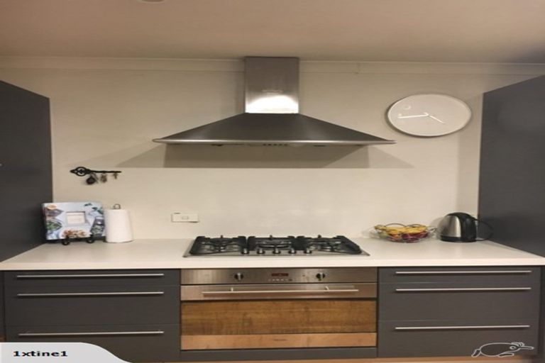 Photo of property in 6 Curletts Road, Sockburn, Christchurch, 8042