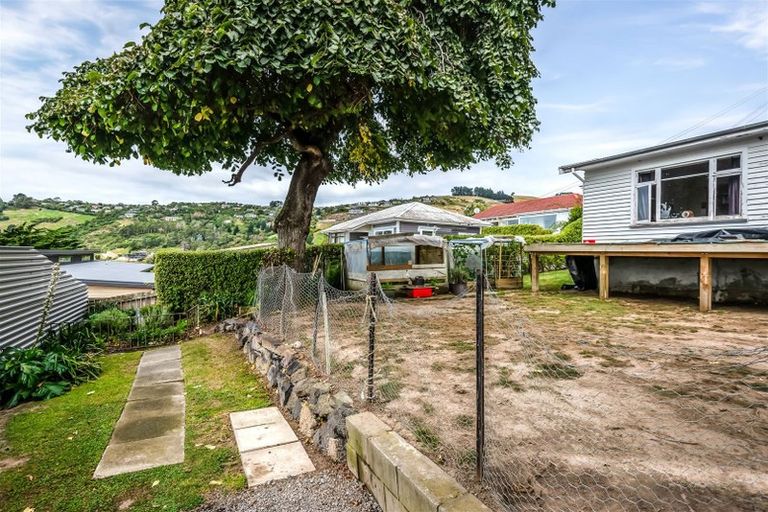 Photo of property in 61 Moncks Spur Road, Redcliffs, Christchurch, 8081