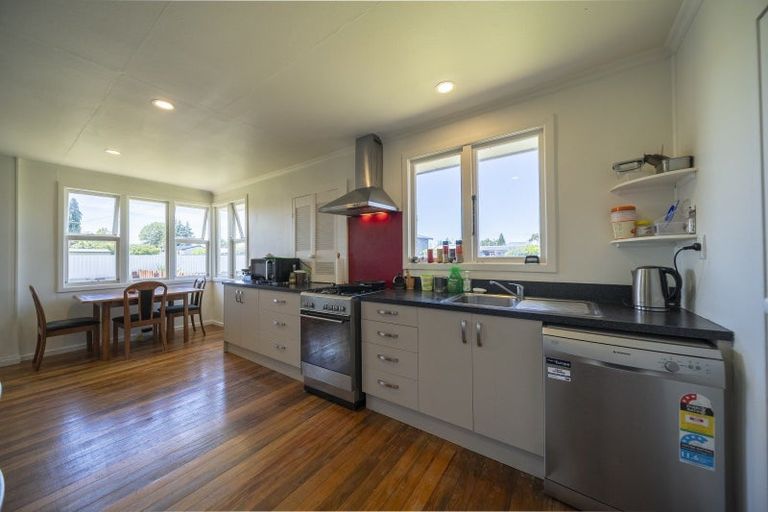 Photo of property in 33 Moana Crescent, Te Anau, 9600