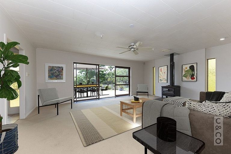 Photo of property in 1134 Old North Road, Helensville, Waimauku, 0882