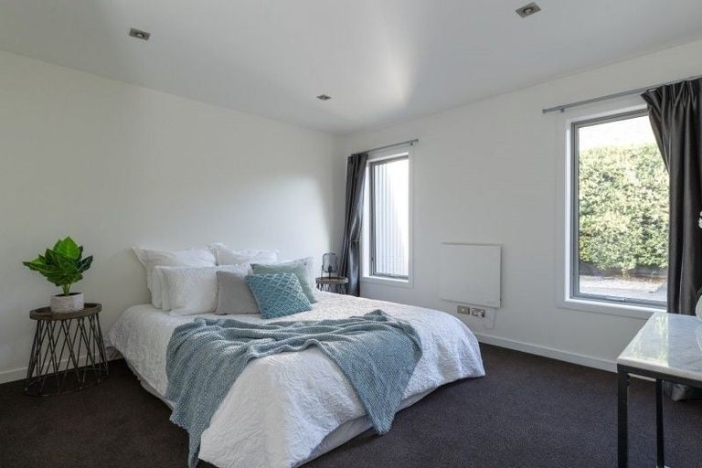 Photo of property in 4 Mcivor Lane, Lake Hayes, Queenstown, 9304