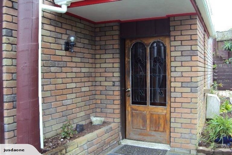 Photo of property in 18 Esmae Place, Dinsdale, Hamilton, 3204