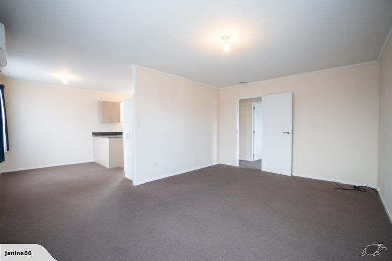 Photo of property in 8 Cedar Grove, Highbury, Palmerston North, 4412
