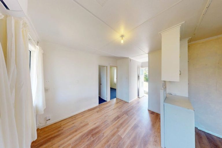 Photo of property in 38a Rangiora Street, Castlecliff, Wanganui, 4501