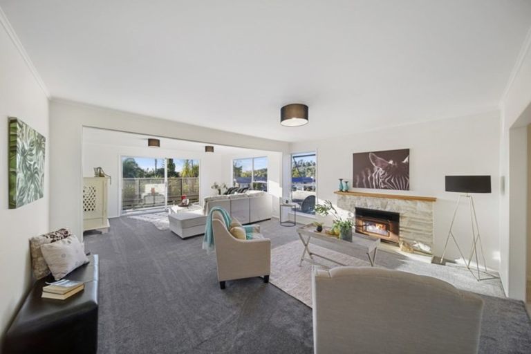 Photo of property in 31 Mack Place, Red Hill, Papakura, 2110