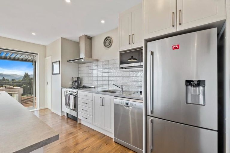 Photo of property in 3 Kereru Rise, Hanmer Springs, 7334