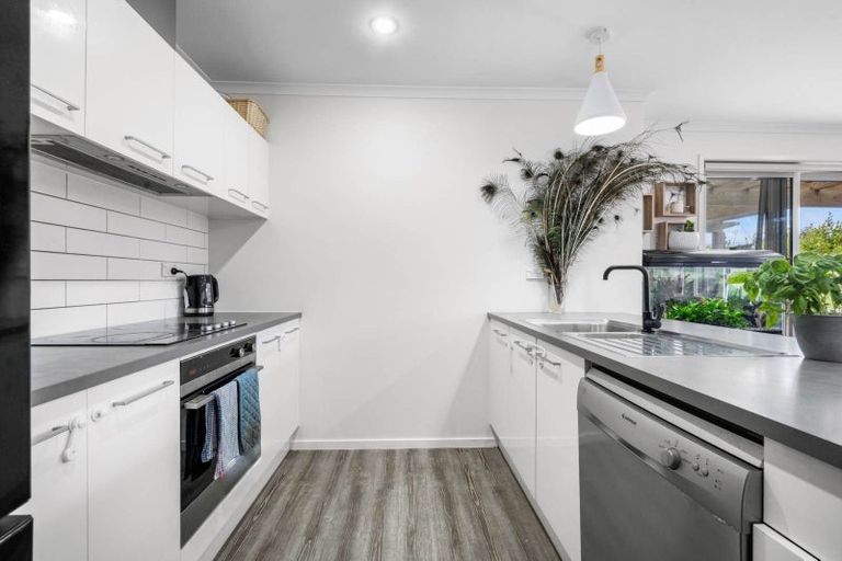 Photo of property in 4 Lancewood Lane, Kaukapakapa, Helensville, 0875