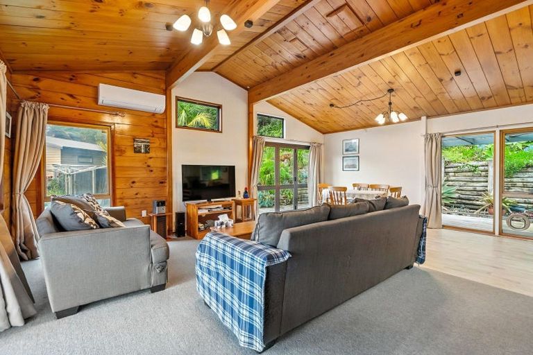 Photo of property in 7 Waimahanga Road, Onerahi, Whangarei, 0110