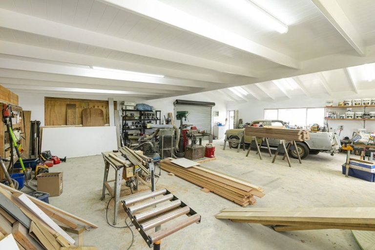 Photo of property in 512 Oaia Road, Muriwai, 0881