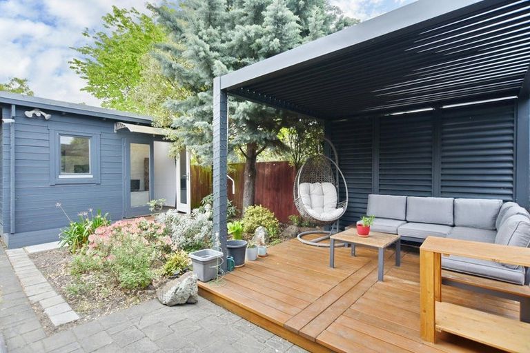 Photo of property in 9 Puhara Avenue, Parklands, Christchurch, 8083