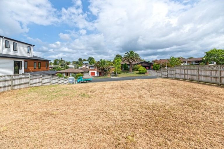 Photo of property in 4a Vintage Drive, Henderson, Auckland, 0612