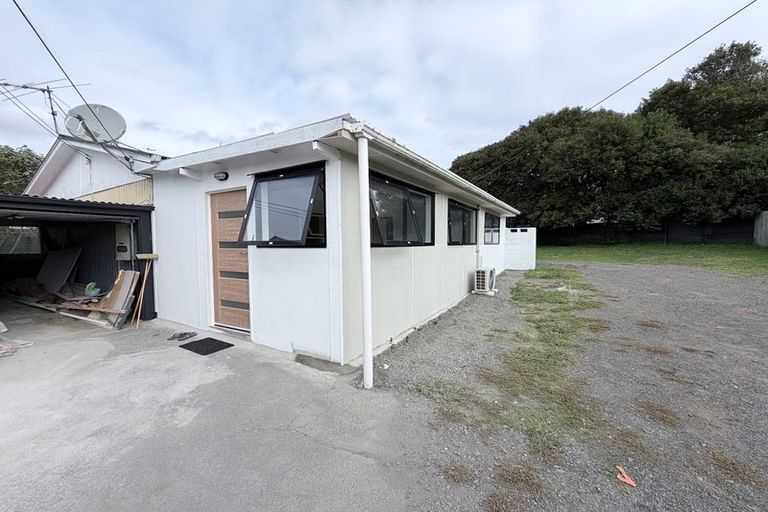 Photo of property in 2/33 Ashlynne Avenue, Papatoetoe, Auckland, 2025