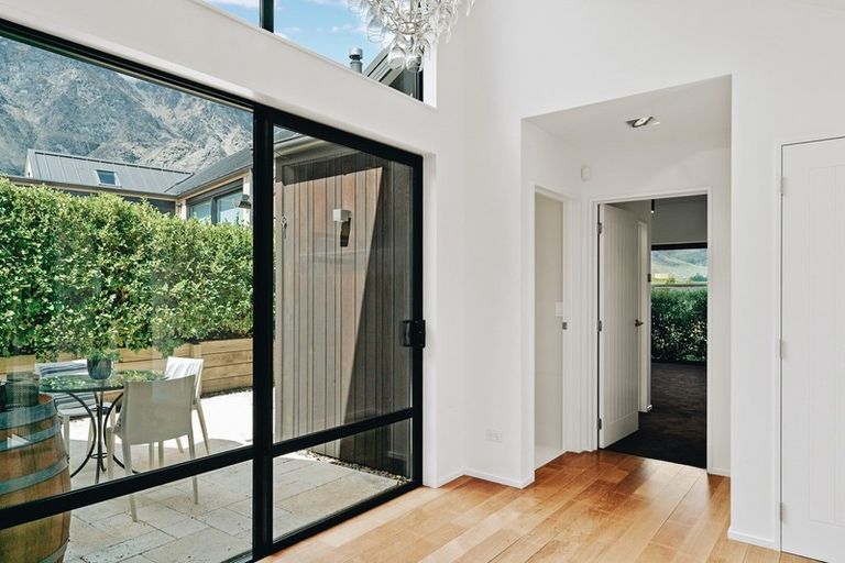 Photo of property in 41 Mcadam Drive, Jacks Point, Queenstown, 9371