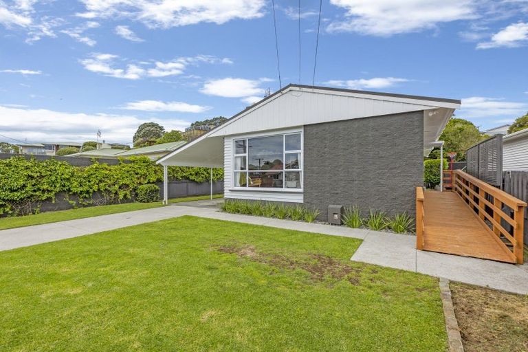 Photo of property in 14 Rosendale Avenue, Spotswood, New Plymouth, 4310