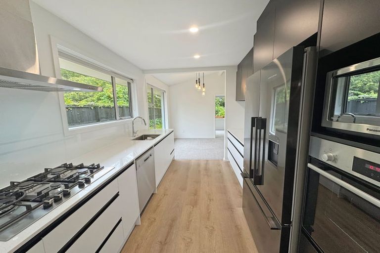 Photo of property in 1/306 Waimairi Road, Ilam, Christchurch, 8041