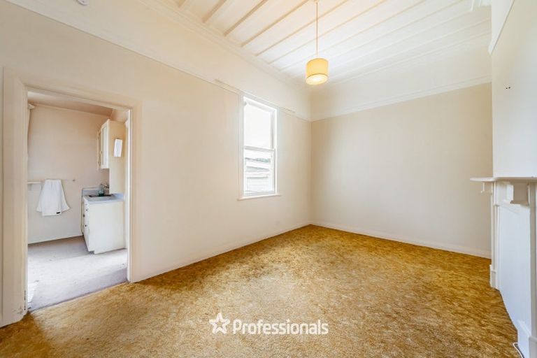 Photo of property in 244 Rintoul Street, Berhampore, Wellington, 6023