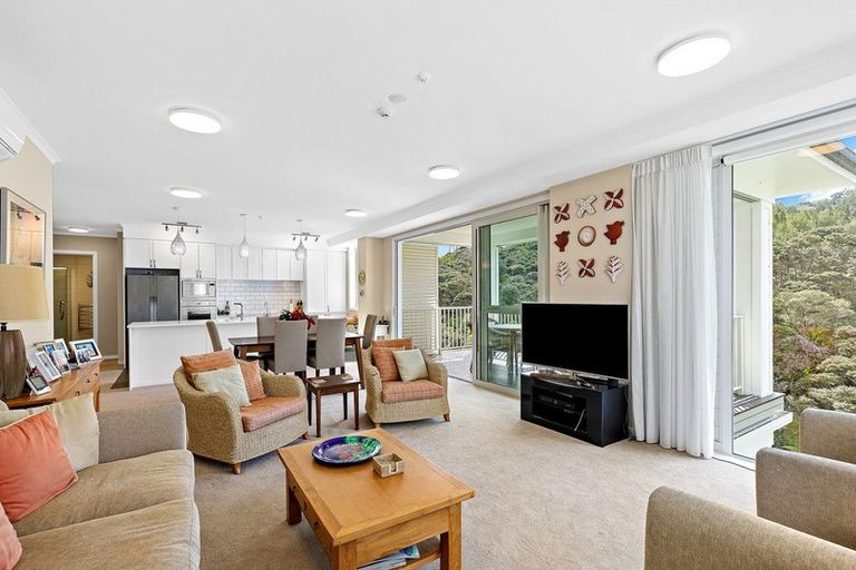 Photo of property in 158 Eaves Bush Parade, Orewa, 0931