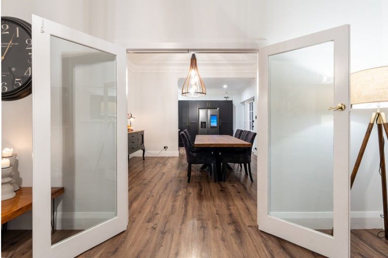 Photo of property in 21 Moana Crescent, Musselburgh, Dunedin, 9013