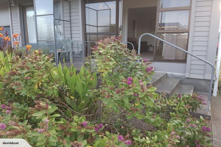 Photo of property in 414 Barbadoes Street, Christchurch Central, Christchurch, 8013