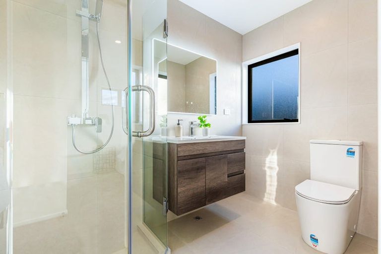 Photo of property in 649c Te Atatu Road, Te Atatu Peninsula, Auckland, 0610