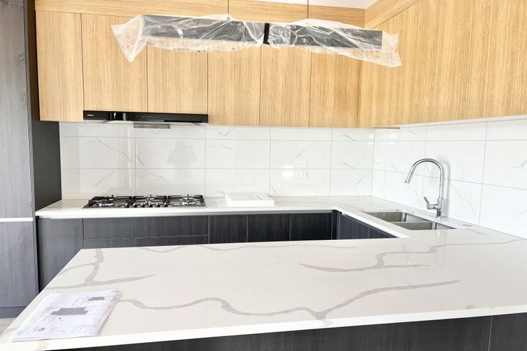 Photo of property in 15 Pilot Drive, Hobsonville, Auckland, 0616