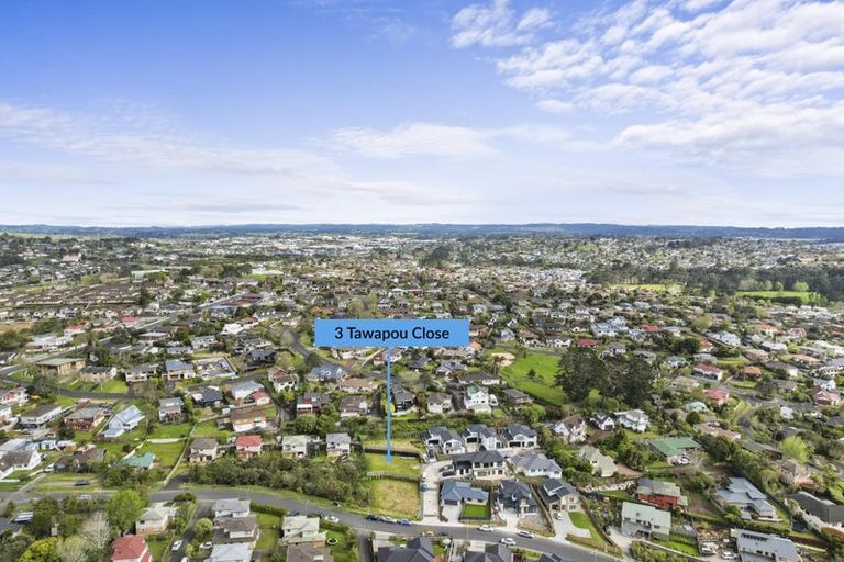 Photo of property in 3 Tawapou Close, Massey, Auckland, 0614