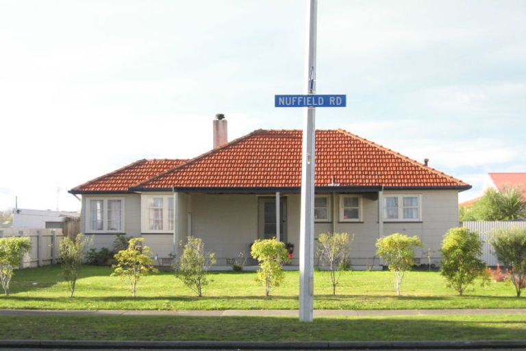 Photo of property in 102 Nuffield Avenue, Marewa, Napier, 4110